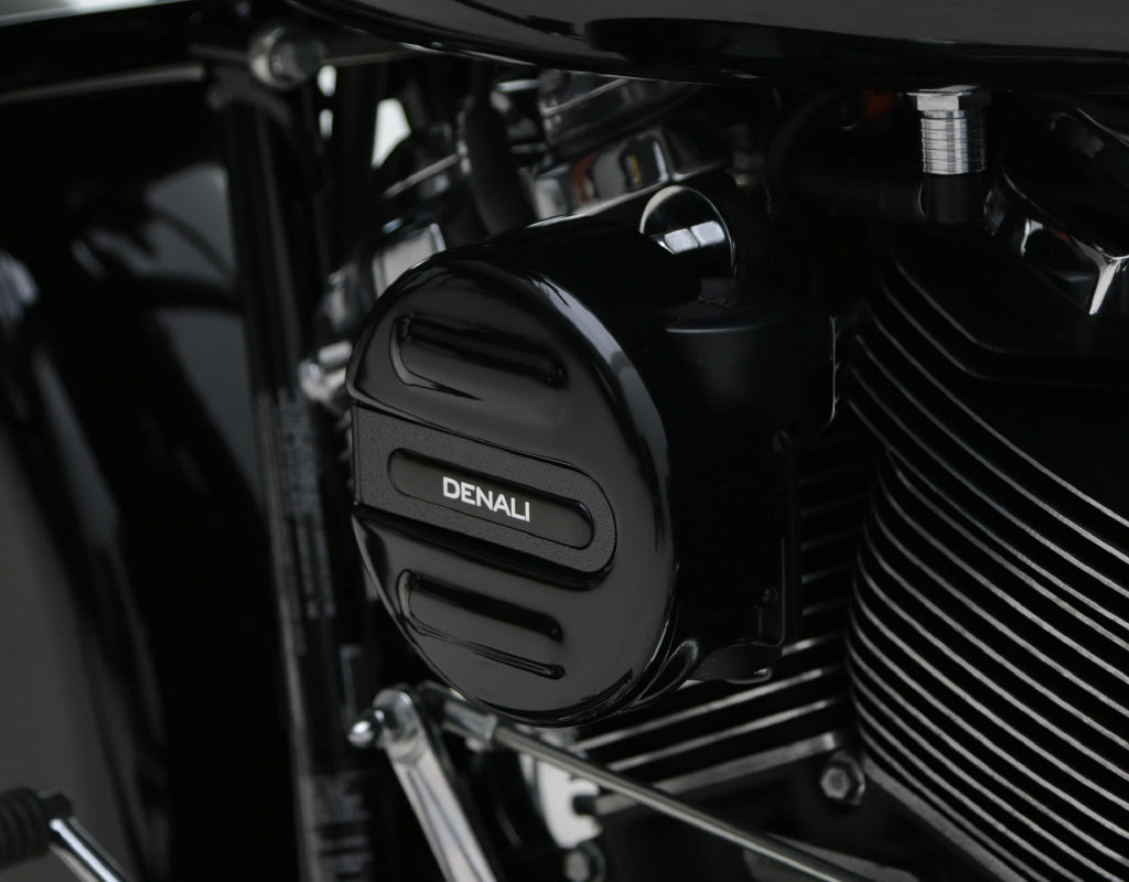 SoundBomb⢠V-Twin Dual-Tone Air Horn with Cover