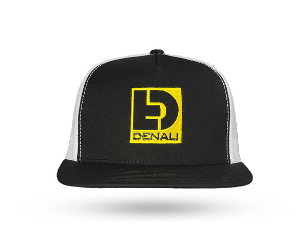 DENALI TRUCKER HAT 2026 BLACK/WHITE