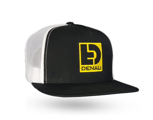 DENALI TRUCKER HAT 2026 BLACK/WHITE